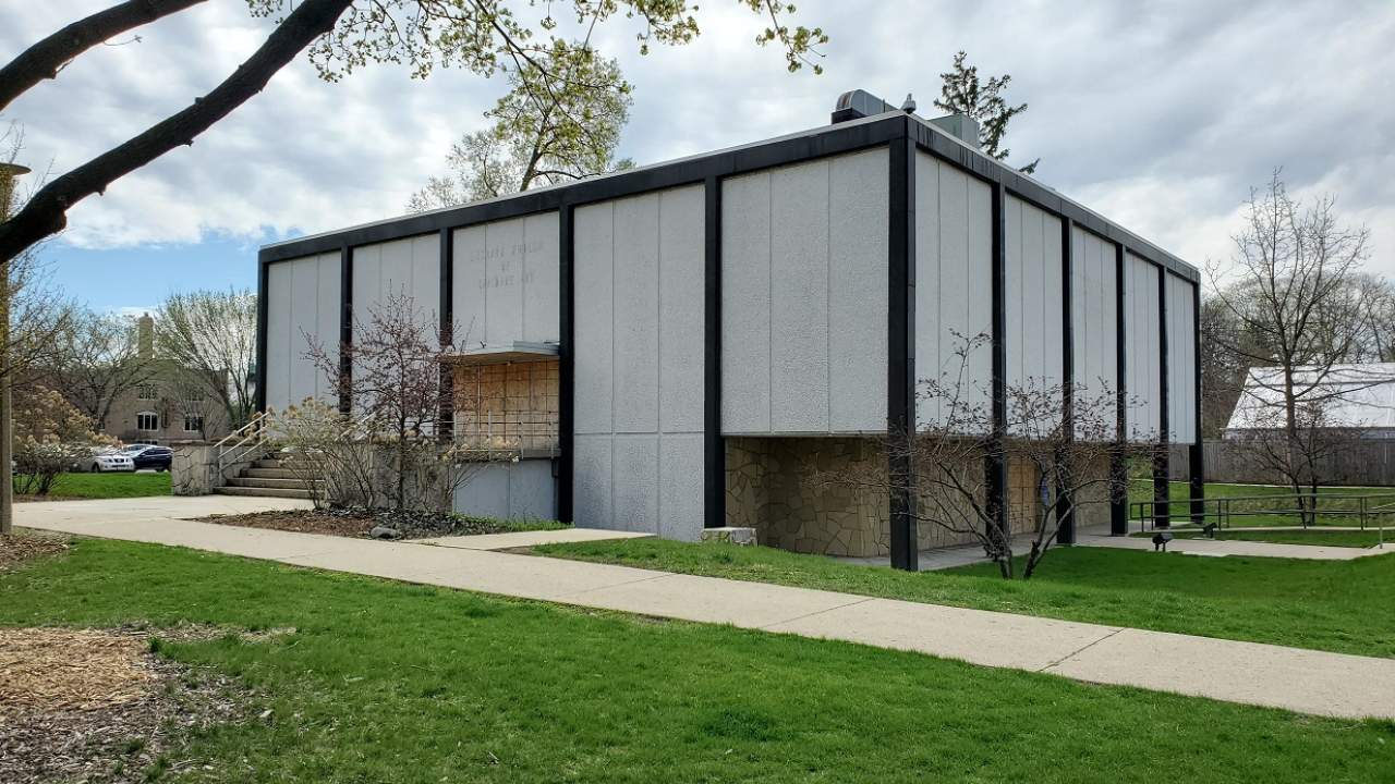 Lizzadro Building, former museum