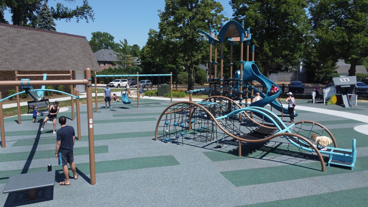 Centennial Park playground, Elmhurst, IL