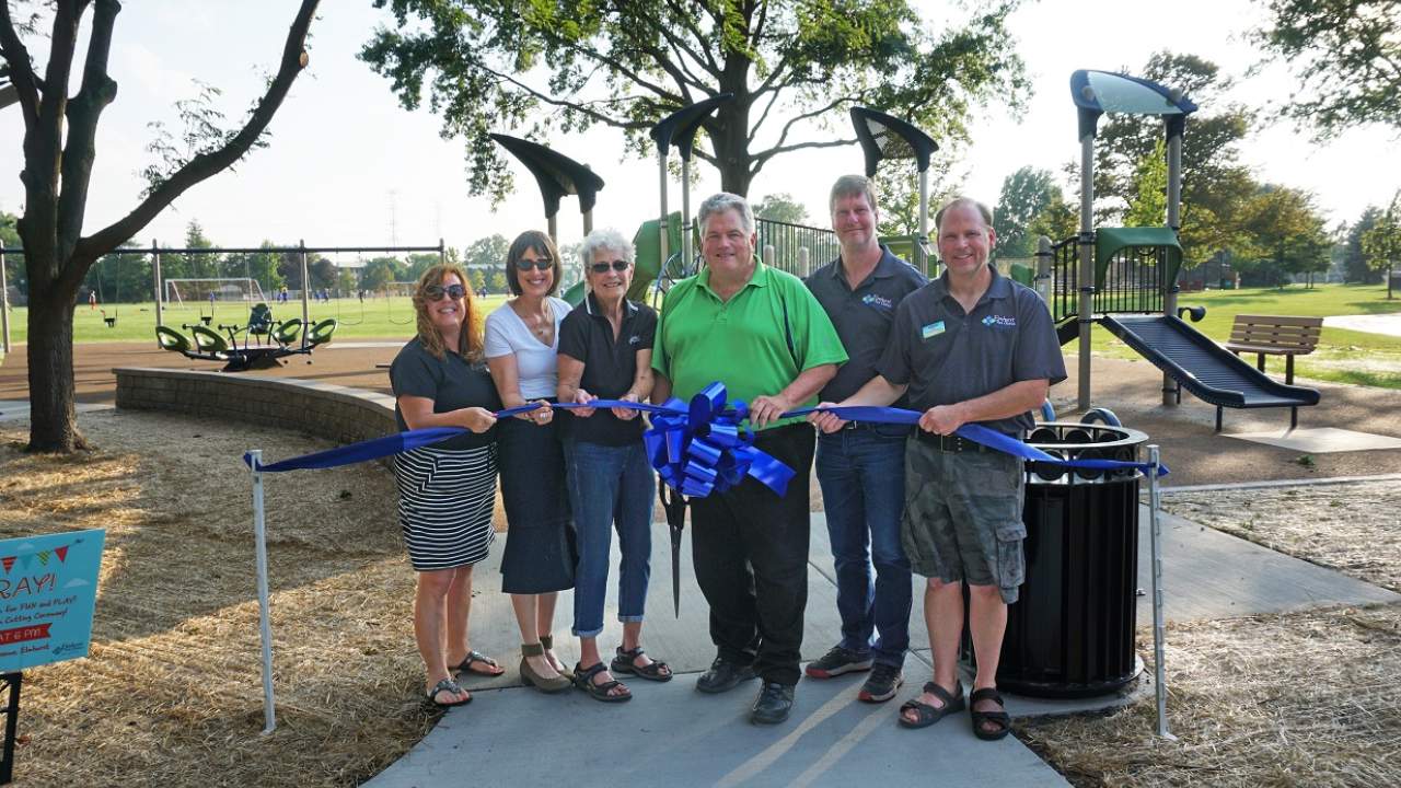 Elmhurst Park District Board of Commissioners ribbon cutting Conrad Fischer Park 