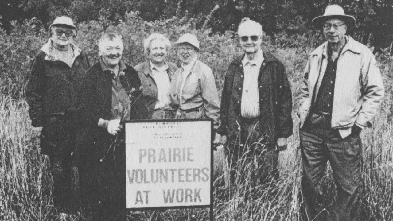Great Western Prairie volunteers