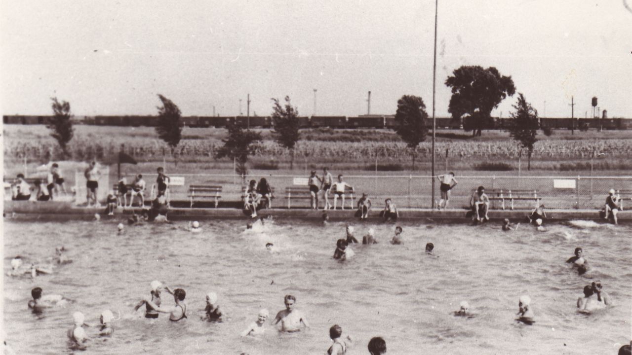 Vintage Pool