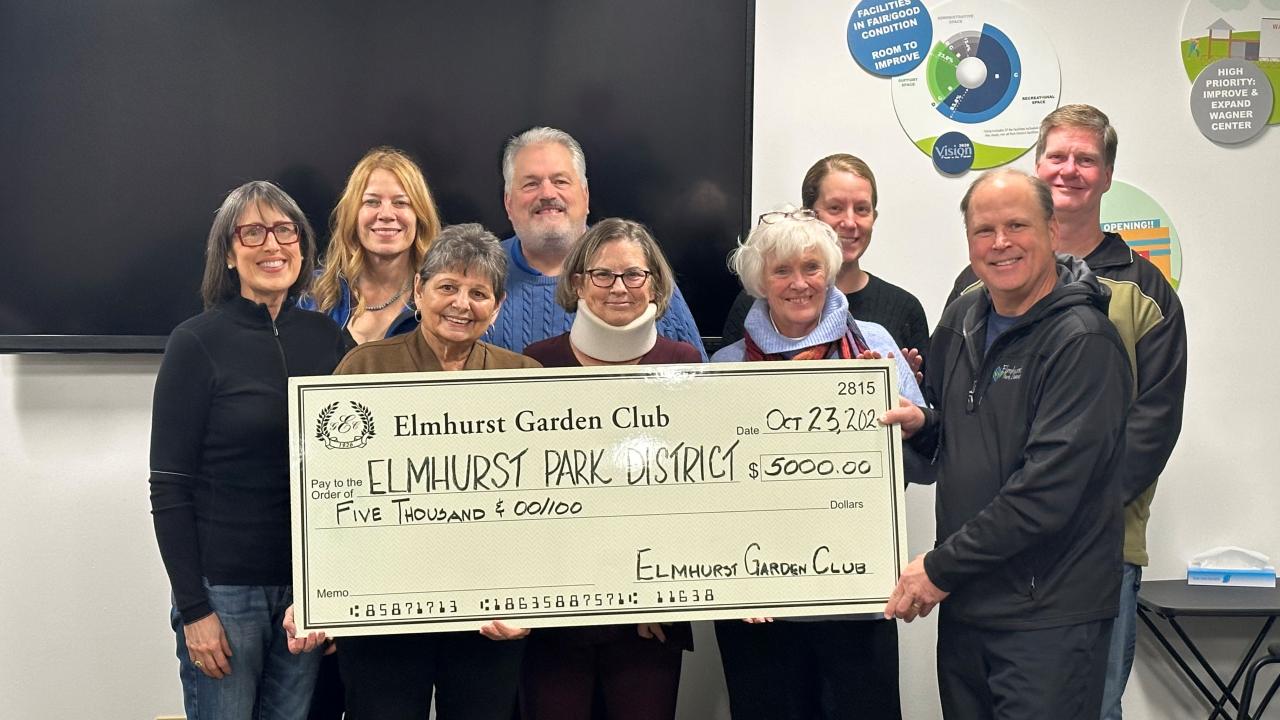 Elmhurst Garden Club makes donation to Elmhurst Park District
