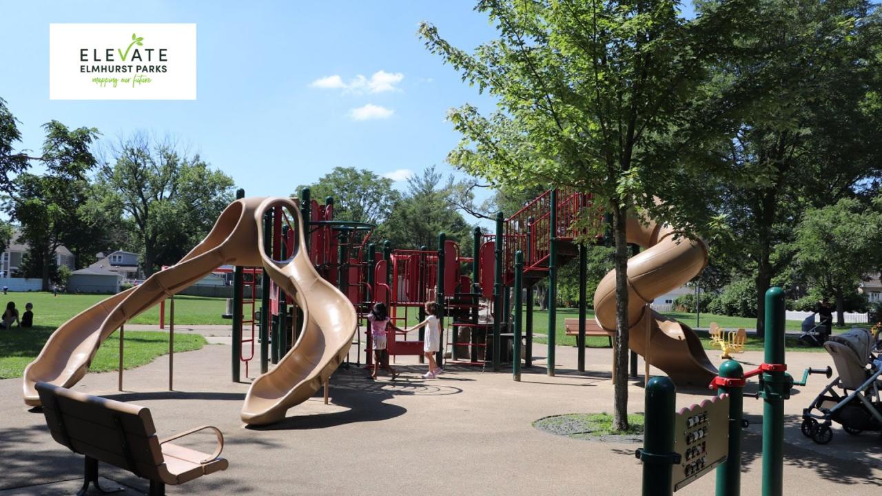Pioneer Park playground before redevelopment. Pioneer Park playground